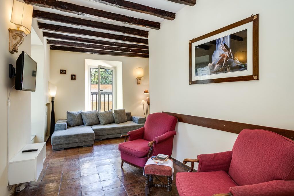 Bmga L Magic Tiber 2Bdr Close To Piazza Navona Rome Exterior photo